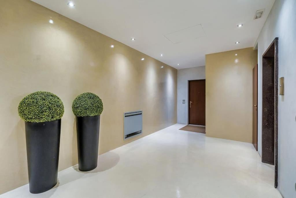 Apartment Duomo 15 Min Walk - Luxury Flat, Netflix And Wi-fi