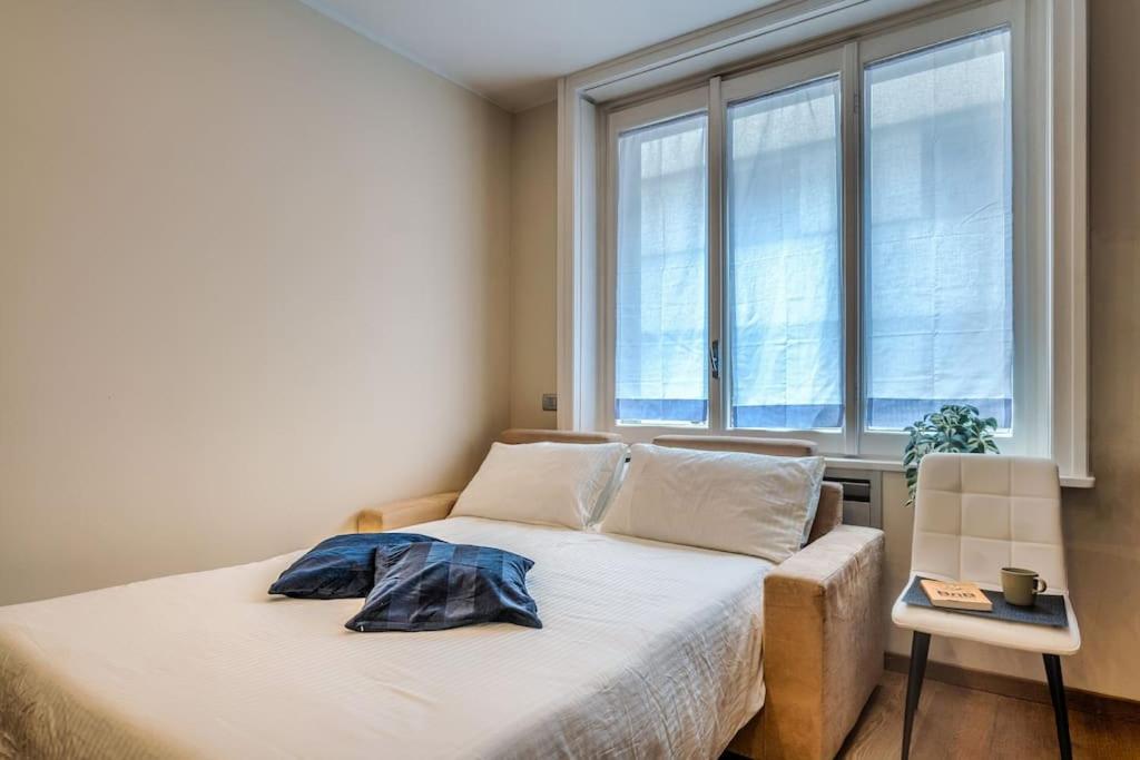 Duomo 15 Min Walk - Luxury Flat, Netflix And Wi-fi Apartment *