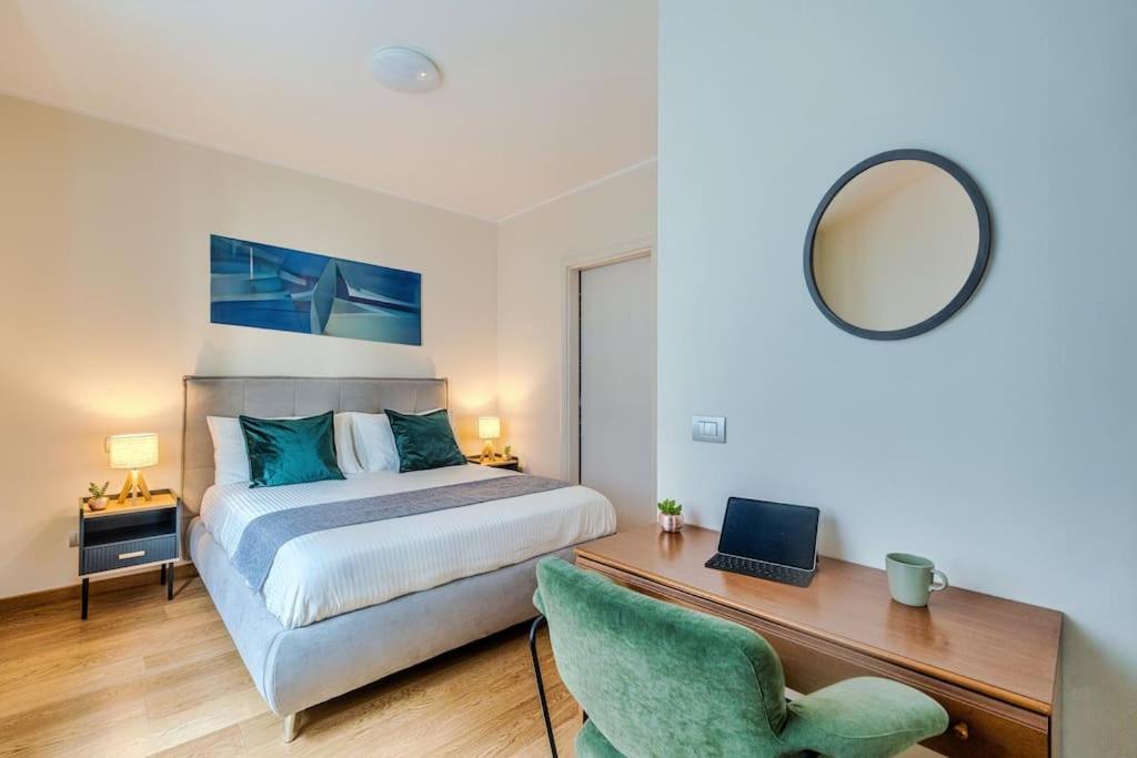 Duomo 15 Min Walk - Luxury Flat, Netflix And Wi-fi Apartment Mailand